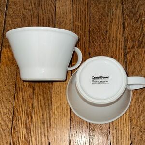 Crate&Barrel White Porcelain CoffeeMugs/soup mugs